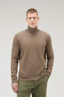 Woolrich Maglione A Collo Alto In Misto Lana Merino - Uomo - Marrone