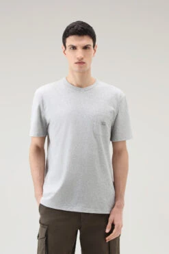 Woolrich T-shirt In Puro Cotone Con Taschino - Uomo - Grigio